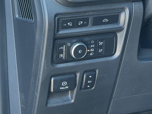 Used 2021 Ford F150 Lariat image 26