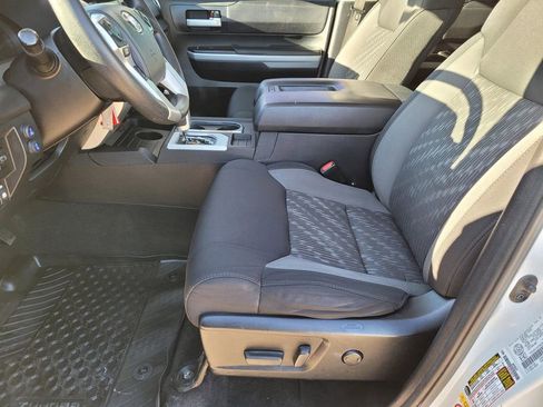 Used 2019 Toyota Tundra SR5 image 23