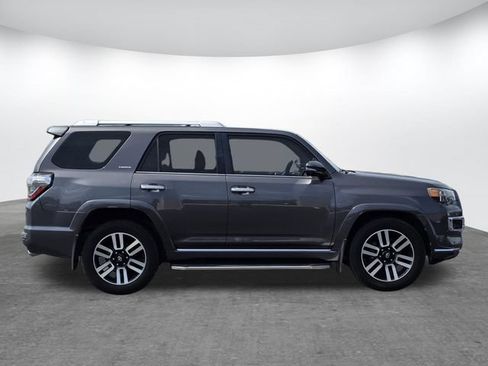 Used 2016 Toyota 4Runner Limited RWD image 3
