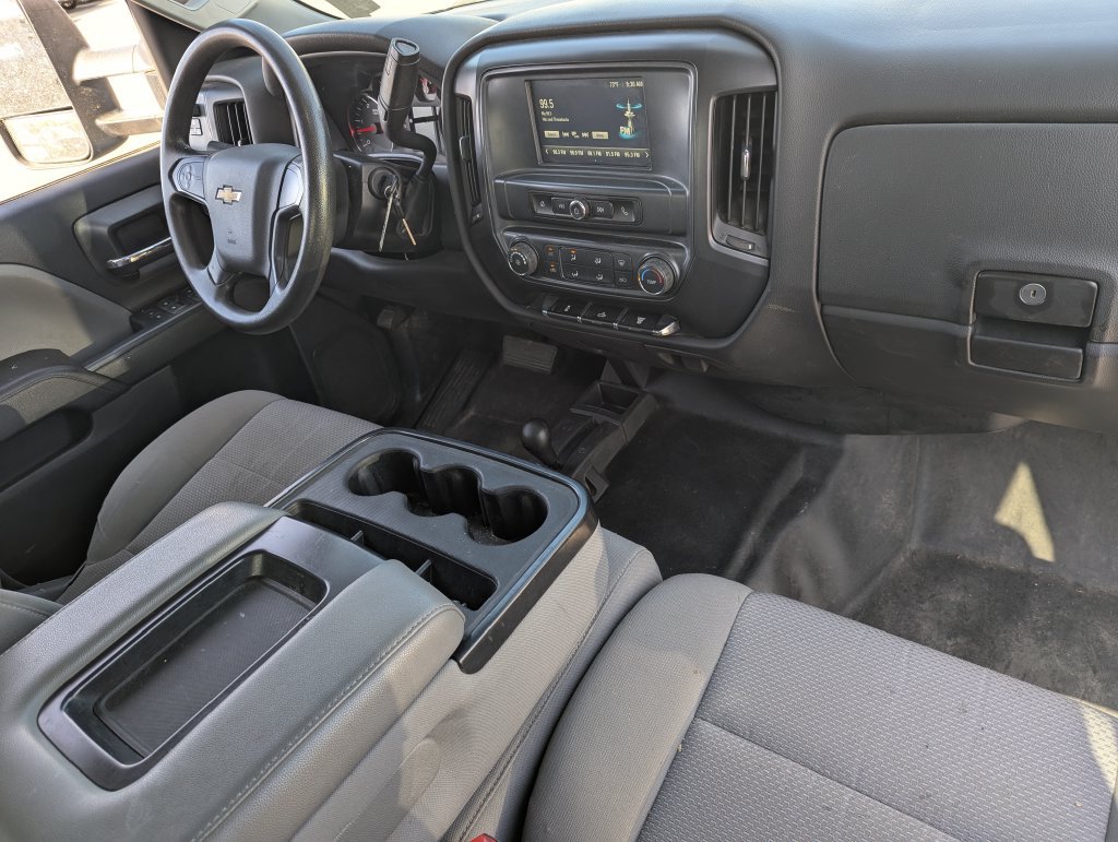 Used 2017 Chevrolet Silverado 3500 W/T AWD/4WD image 30