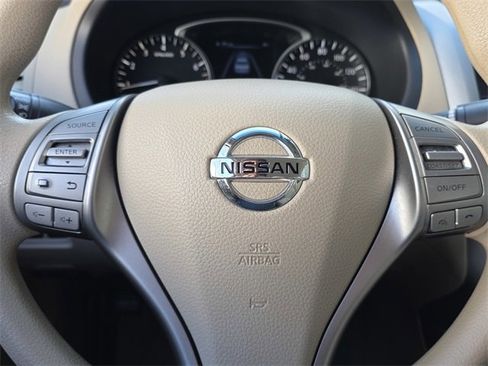 Used 2014 Nissan Altima 2.5 S image 25