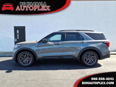 Used 2025 Ford Explorer ST-Line w/ Premium Package