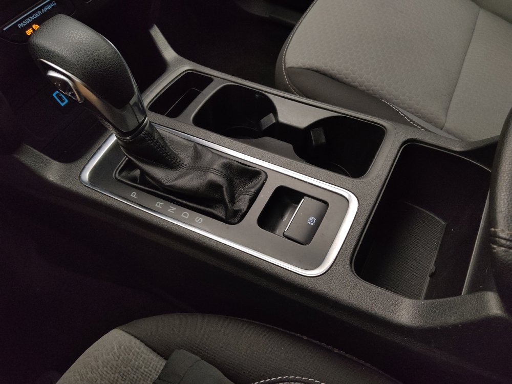 Used 2019 Ford Escape SE FWD image 26