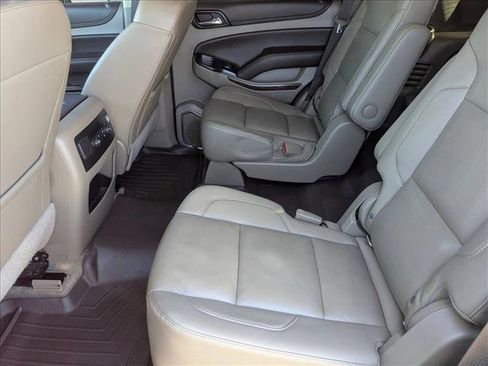 Used 2018 Chevrolet Tahoe LT w/ Luxury Package image 19
