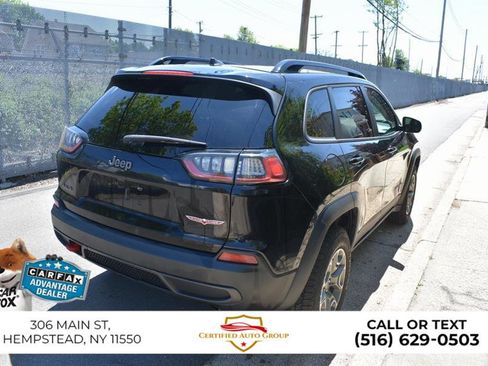 Used 2022 Jeep Cherokee Trailhawk w/ Premium Leather Package image 5