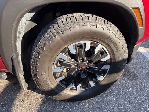 Used 2022 Nissan Frontier Pro-X image 7