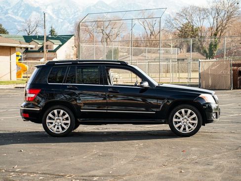 Used 2012 Mercedes-Benz GLK 350 4MATIC image 4