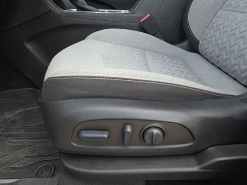 Used 2022 Chevrolet Equinox LS w/ LPO, Floor Liner Package image 25