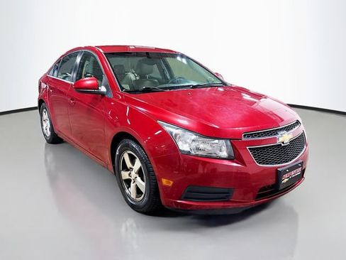 Used 2011 Chevrolet Cruze LT FWD image 3