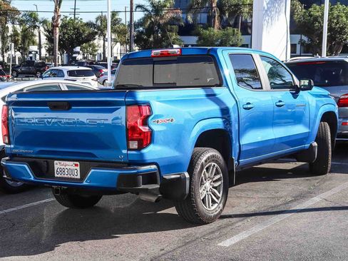 Used 2023 Chevrolet Colorado LT w/ LT Convenience Package II image 9