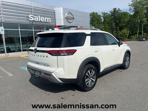Certified 2023 Nissan Pathfinder SL AWD/4WD image 7
