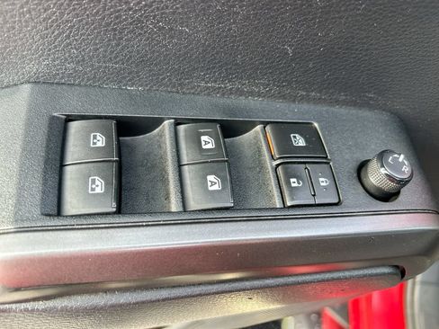 Used 2019 Toyota Tacoma TRD Sport RWD image 12