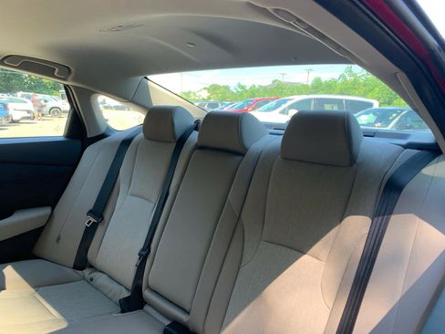 Used 2024 Honda Accord EX image 32