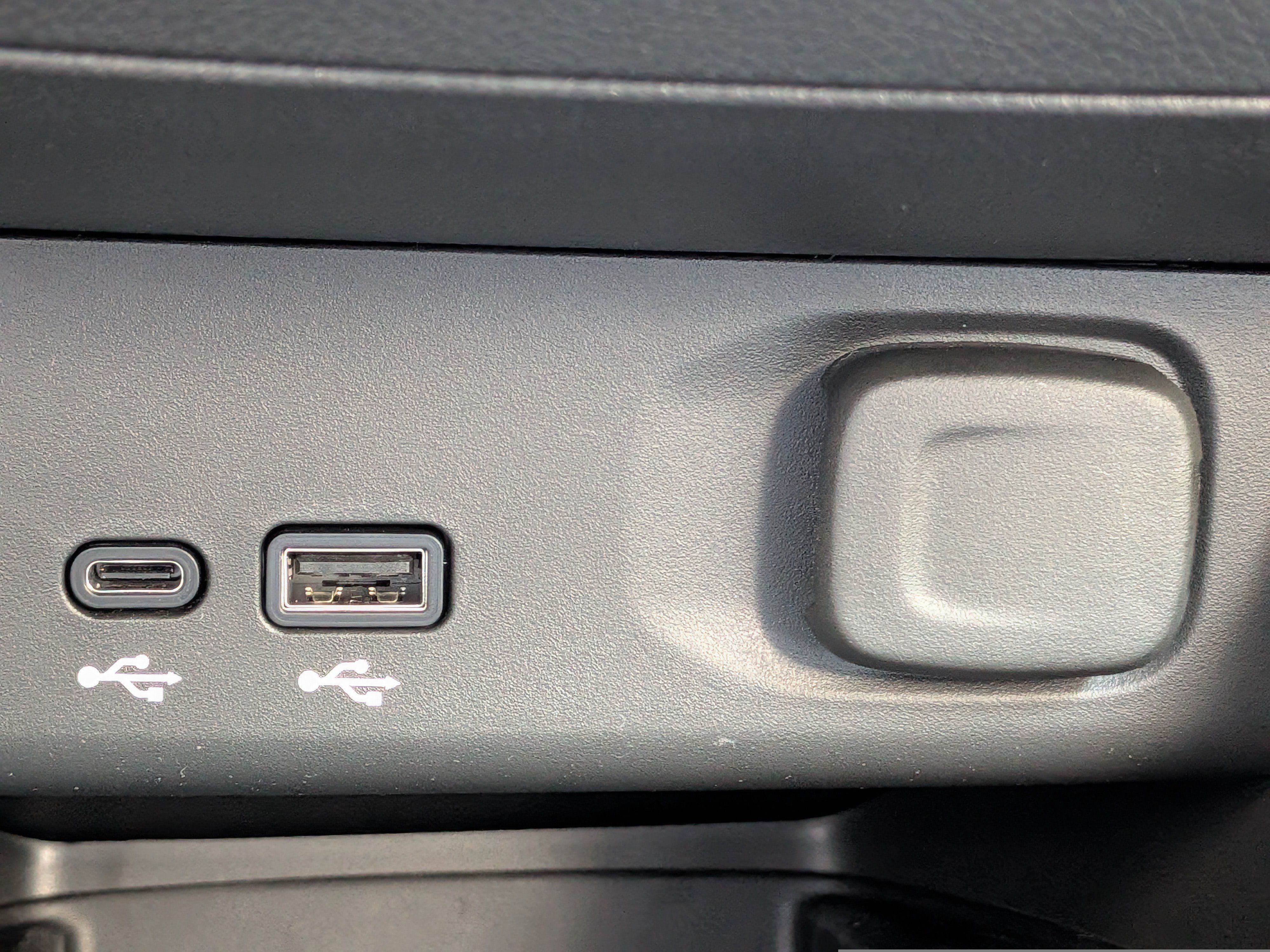 New 2026 Buick Envista Sport Touring w/ Convenience I Package FWD image 28