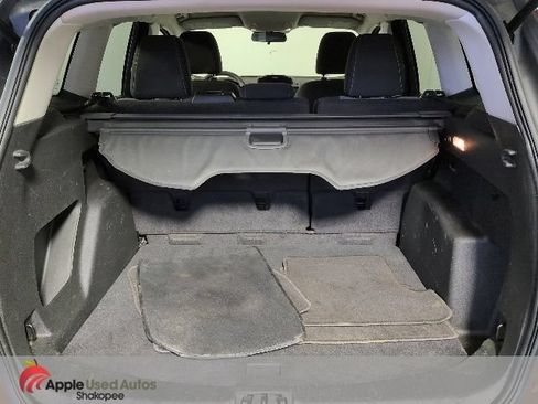 Used 2017 Ford Escape SE AWD/4WD image 8