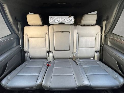 Used 2021 Chevrolet Tahoe LT w/ Luxury Package AWD/4WD image 22