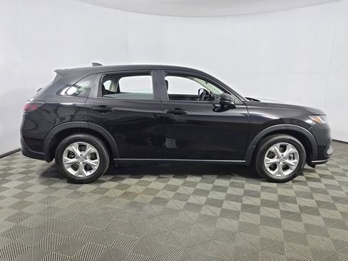 Used 2025 Honda HR-V LX image 10