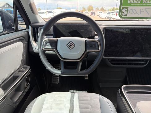 Used 2024 Rivian R1S Adventure AWD/4WD image 13