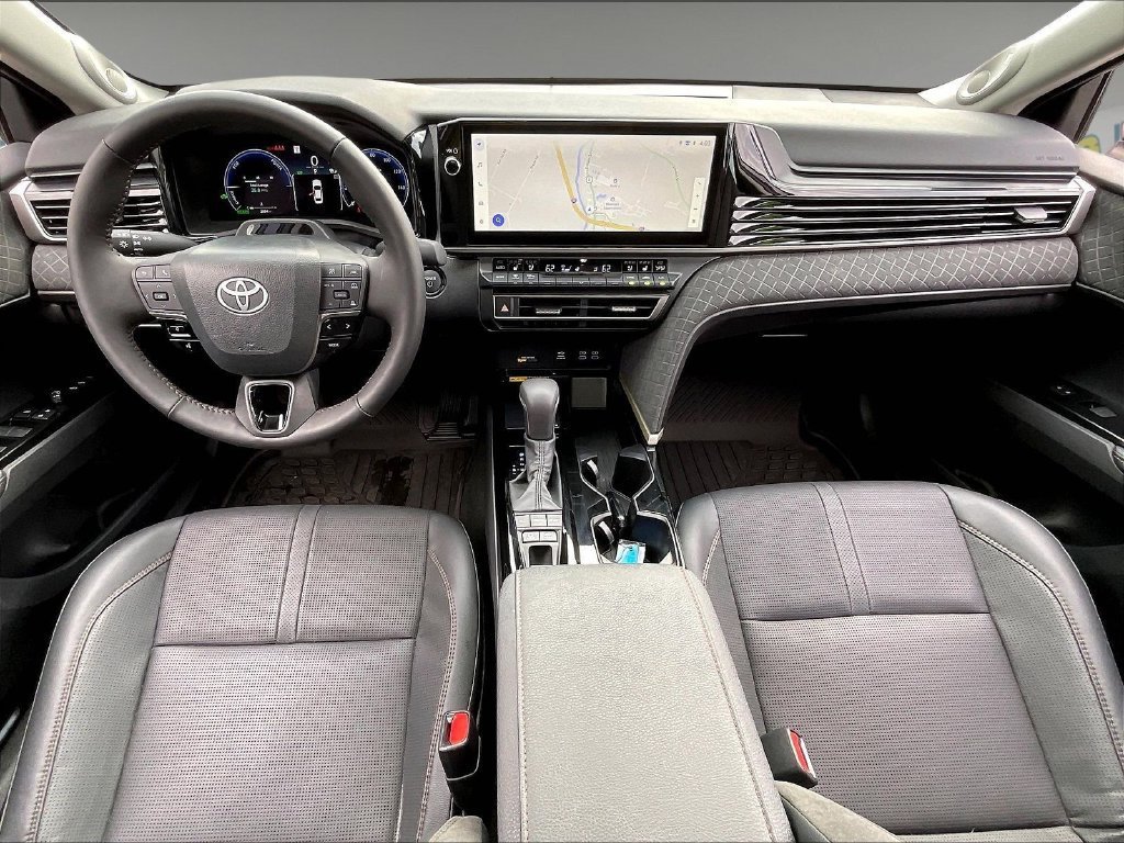 Used 2026 Toyota Camry XLE w/ Premium Plus Package AWD/4WD image 20