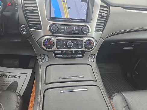 Used 2020 Chevrolet Tahoe Premier AWD/4WD image 22