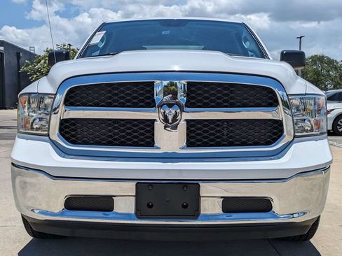Used 2024 RAM 1500 Classic SLT AWD/4WD image 3