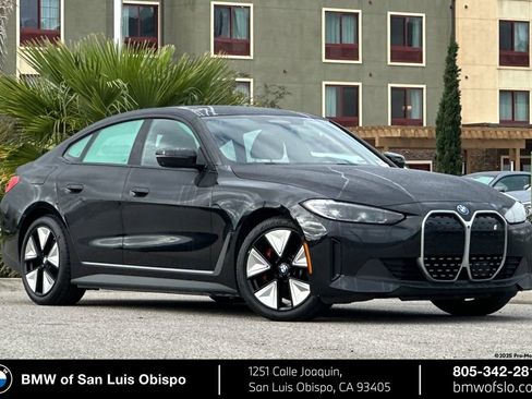 Used 2023 BMW i4 eDrive35 image 1