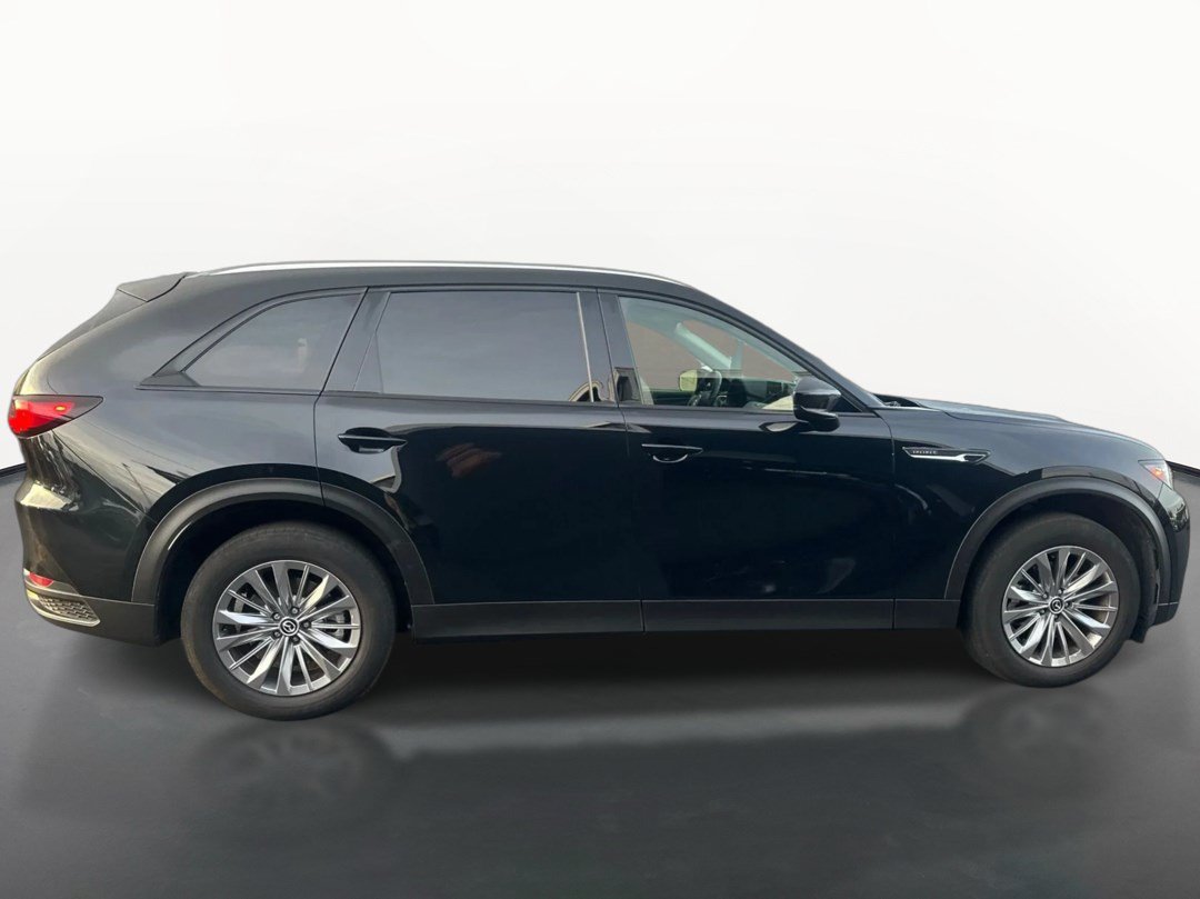 Used 2025 MAZDA CX-90 3.3 Turbo w/ Preferred Package AWD/4WD image 2