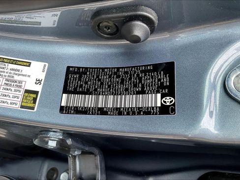 Used 2026 Toyota Corolla LE FWD image 33