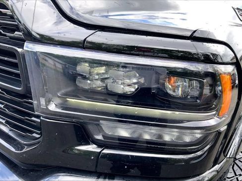 Used 2022 RAM 2500 Limited AWD/4WD image 7