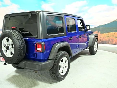 Used 2018 Jeep Wrangler Unlimited Sport S image 10
