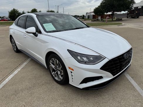 Used 2021 Hyundai Sonata SEL w/ Convenience Package FWD image 3