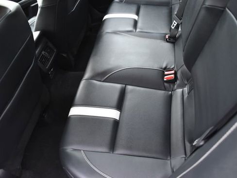 Used 2025 Toyota Camry SE image 16