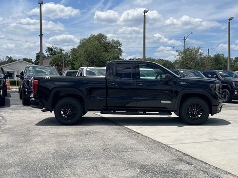 New 2026 GMC Sierra 1500 Elevation w/ Elevation Select Package AWD/4WD image 3