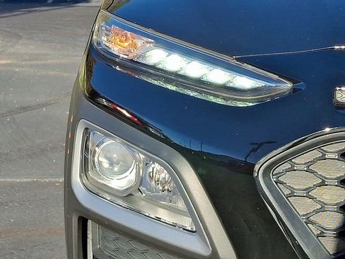 Used 2018 Hyundai Kona SEL w/ SEL Tech Package 02 image 12