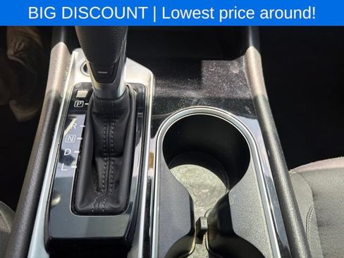 Used 2024 Nissan Altima 2.5 SV FWD image 31