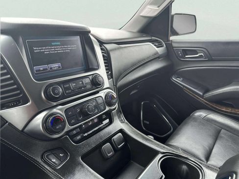 Used 2018 Chevrolet Tahoe LT image 39