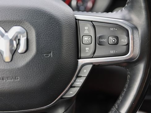 Used 2021 RAM 1500 Laramie AWD/4WD image 40