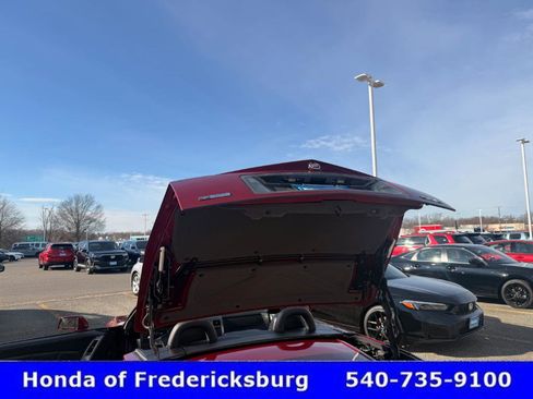 Used 2007 Cadillac XLR Roadster image 19