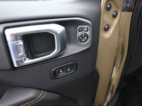 New 2026 Jeep Gladiator Sport AWD/4WD image 13