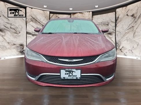 Used 2015 Chrysler 200 Limited w/ Spring Special Group FWD image 2
