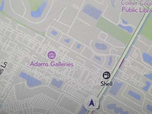 Used 2023 Lexus LS 500 w/ Accessory Package (Z2) image 23