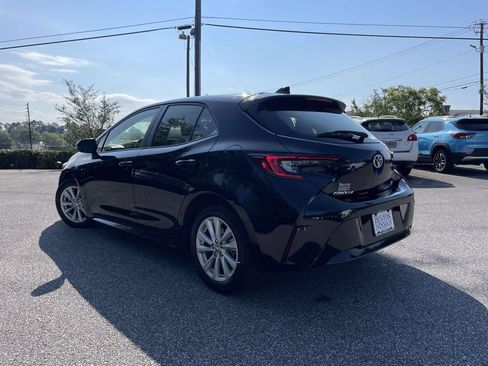 Used 2025 Toyota Corolla SE FWD image 5