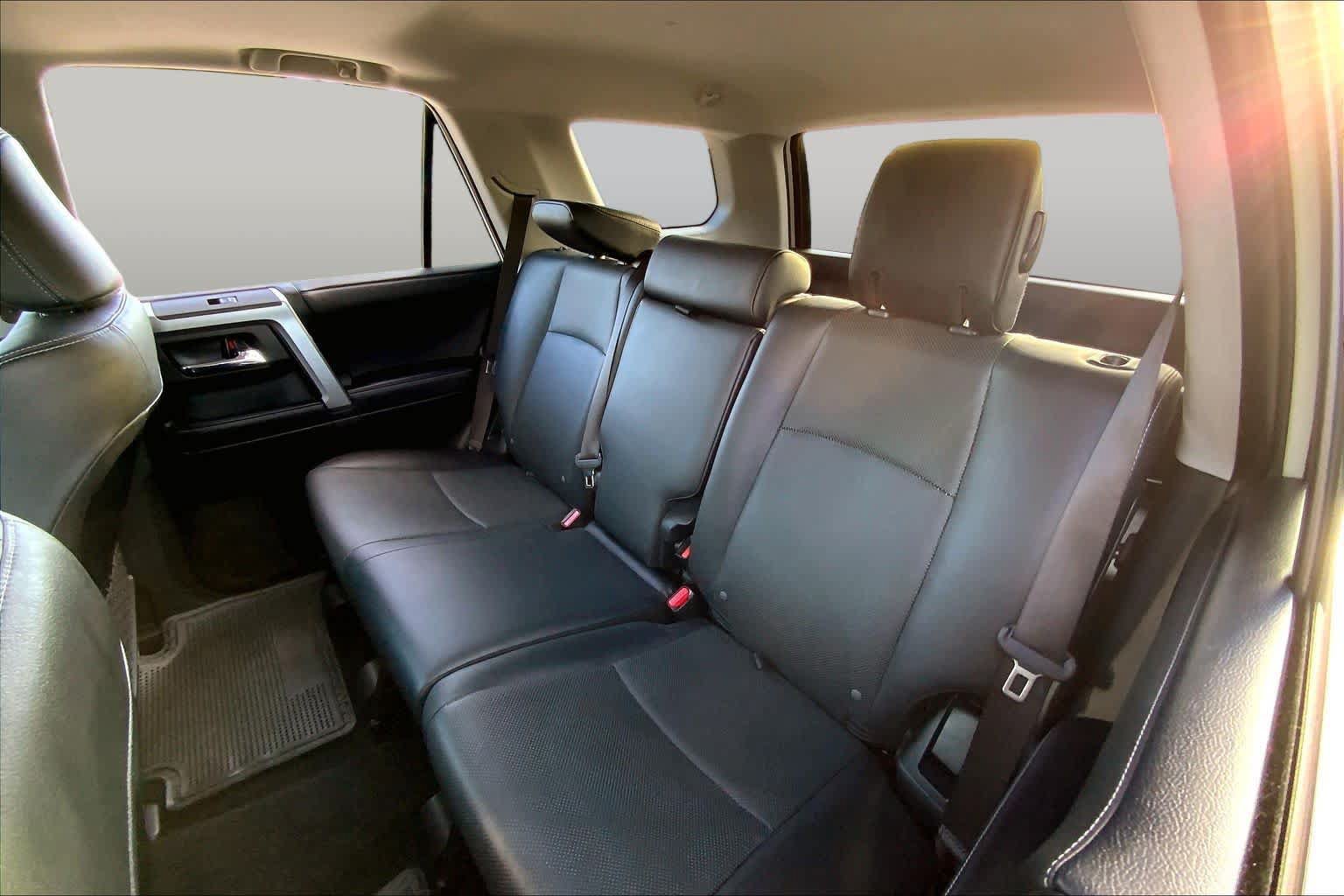 Used 2022 Toyota 4Runner Limited RWD image 21