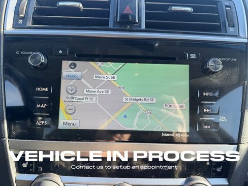 Used 2017 Subaru Outback 2.5i Touring image 22