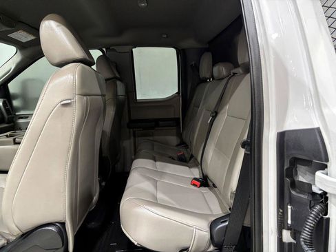 Used 2020 Ford F250 XL w/ Power Equipment Group image 13