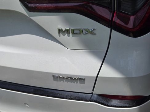 Used 2024 Acura MDX A-Spec AWD/4WD image 9