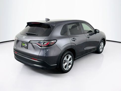 Used 2025 Honda HR-V LX image 9