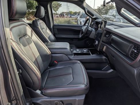 Used 2024 Ford Expedition Limited AWD/4WD image 36