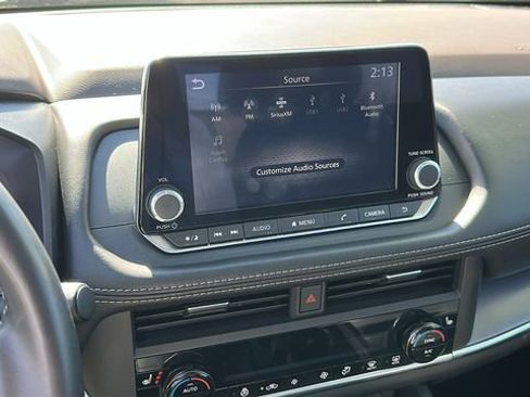 Certified 2023 Nissan Rogue SV w/ SV Premium B Package AWD/4WD image 16