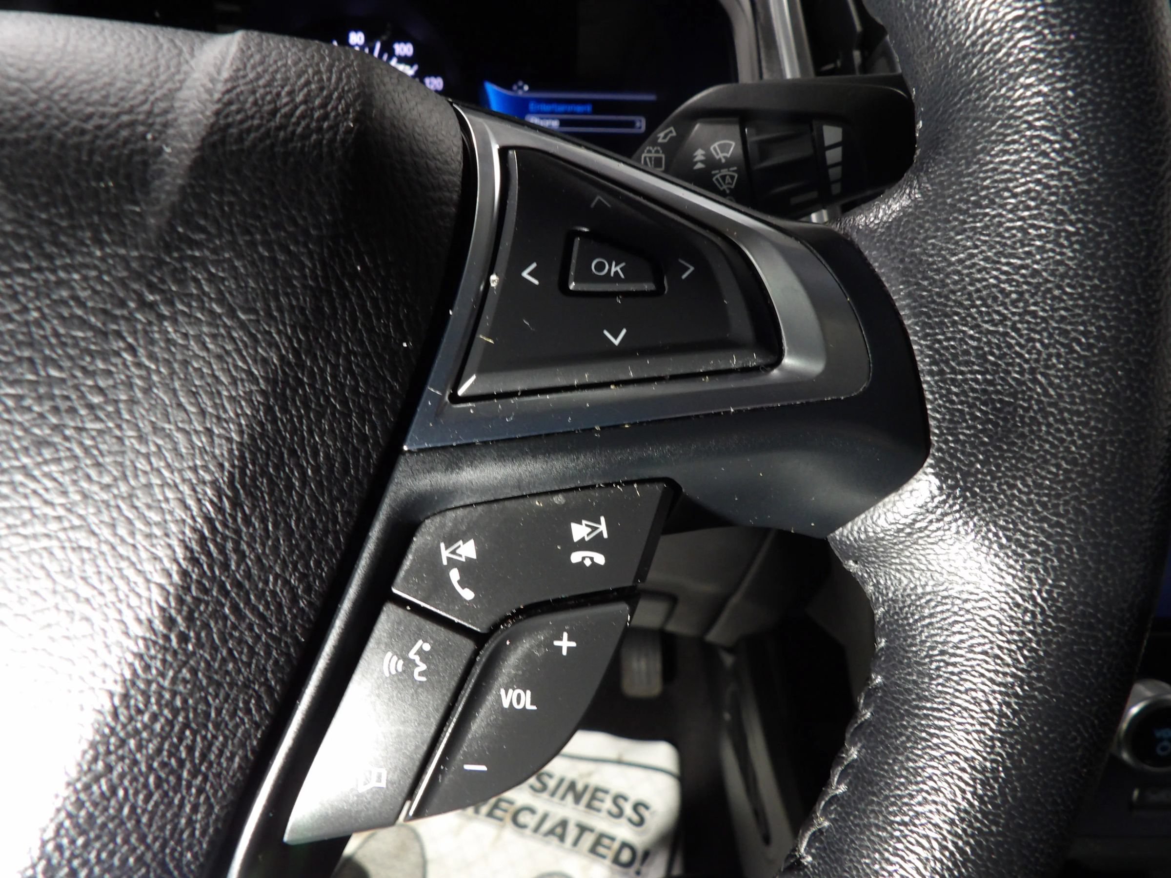 Used 2023 Ford Edge Titanium AWD/4WD image 24